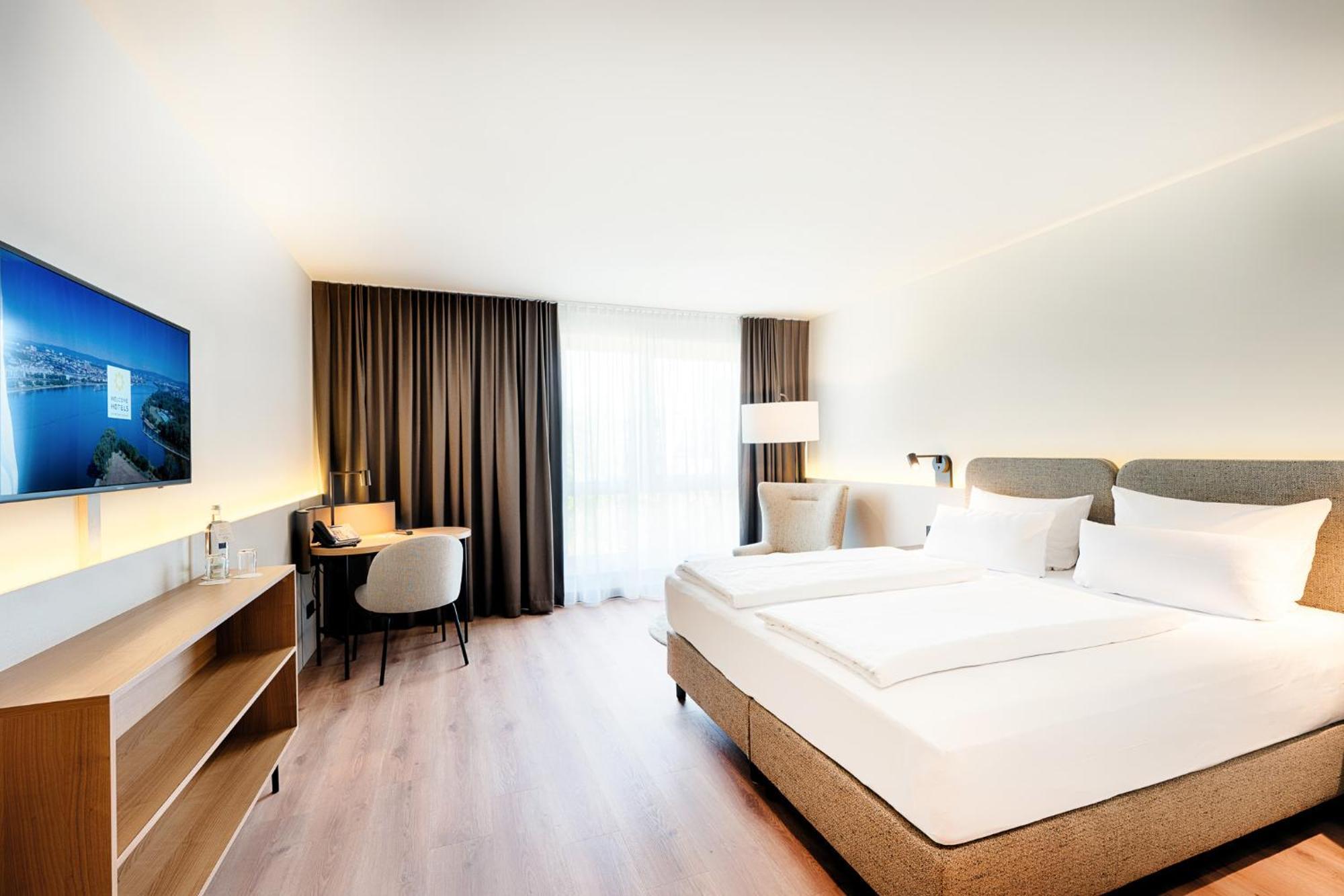 Welcome Hotel 4*